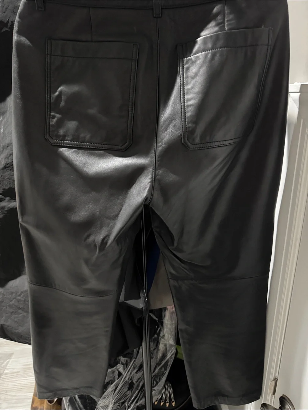 Everlane Black Leather Straight-Leg Cropped Pants